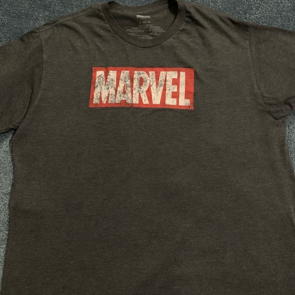 Marvel T Shirt Sz-XL